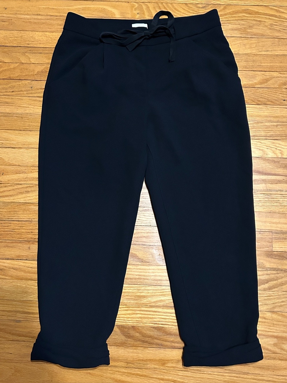 Aritzia Allant Tie Cropped Pants in Black Size 4